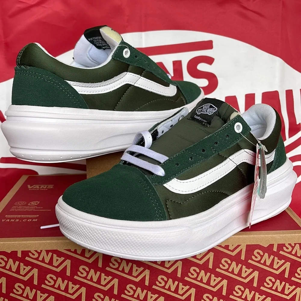 Vans Men’s Old Skool Over
Dark Green/White
VNOA7Q5EDGY
sneakers - Platforms - Picture 1 of 16